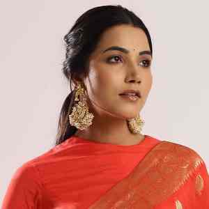 Boucles d'oreilles clous en alliage plaqué or avec strass Kundan et diamants, bijoux religieux tendance pour cadeau - Product Image 3