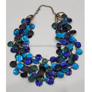 Collar de cadena decorativo para mujer con gargantilla de cuello de Latón chapado en oro para uso diario, bodas y ocasiones - Product Image 1