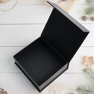 Personnalisation Coffrets cadeaux vides Coffret cadeau personnalisé pour hommes <span class=keywords><strong>Ceinture</strong></span> en cuir <span class=keywords><strong>noir</strong></span> de luxe pour hommes dans un emballage cadeau boîte magnétique - Product Image 1