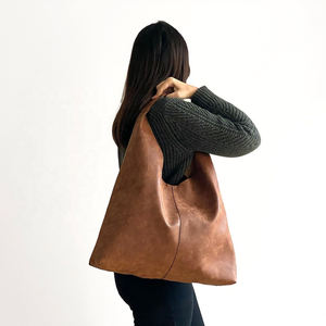 Sac Hobo en cuir véritable Ultra doux pour femmes en cuir végétalien Slouchy sac à main portefeuille avec sac à bandoulière accessoire de mode pour femmes - Product Image 3