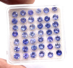 IGI Certified Natural <b>Tanzanite</b> Loose Gemstone 3-5 MM Round Blue Cut for Jewelry Making - Product Image 4