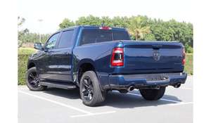 Pick-up 2024, moteur atmosphérique 4,5 L, boîte de vitesses automatique, transmission intégrale, conduite à gauche, sièges en cuir, pneus R18, berline hybride Euro - Product Image 5