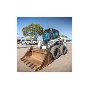 Cargadora de oruga compacta T450 Bobcat a la venta Minicargadora y cargadora frontal con componente de bomba en perfecto estado - Product Image 4
