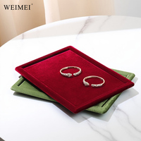 Plateau de présentation de bijoux en daim WEIMEI avec logo personnalisé, plateau de bijoutier en velours rouge, vert, blanc pour bague, pendentif, bracelet, jonc, pendentif