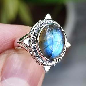Boho Chic <b>Labradorite</b> Oval Cut 925 Sterling Silver Handmade <b>Ring</b> Perfect November Birthstone Jewelry Gift for Her Birthday - Product Image 4