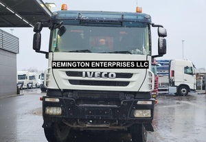 Camion benne poids lourd 8x4 2003 Iv-eco Trakker 410 31-40T Diesel Transmission Manuelle Occasion Transport Engins de Chantier Bas Prix - Product Image 1
