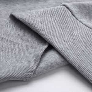 Survêtement de sport en polyester de haute qualité pour hommes avec impression de logo personnalisé Survêtements de printemps personnalisables - Product Image 3