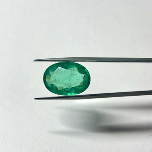 Esmeralda Sintética de Laboratorio con Corte Ovalado, Piedra Suelta de Alta Calidad al por Mayor, Cristal de Vidrio de 4x6 a 30x40 mm para la Fabricación de Joyas - Product Image 5