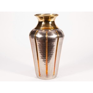 Vases modernes en métal tendance avec un design élégant porte-fleurs de qualité supérieure pour la décoration de la maison - Product Image 3