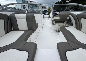 Sports nautiques_bateaux 2011 YamahaBoats 242 Limitedd S 7m 360ch Bowrider inboards JetBoat SportLoisirs FamilleAventure avec remorque - Product Image 4