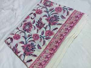 Tissu en coton imprimé à la main 100% Designs indiens traditionnels Vêtements et textiles artisanaux de nombreuses couleurs - Product Image 4