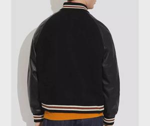 Veste universitaire en laine OEM, veste Letterman personnalisable avec fermeture à bouton-pression et logos d'équipe - Product Image 3