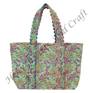 Sac à main élégant à imprimé floral en ric-rac, sac fourre-tout chic et durable pour tous les jours, sac fourre-tout imprimé à la main, sac fourre-tout de travail, fabrication artisanale indienne - Product Image 2