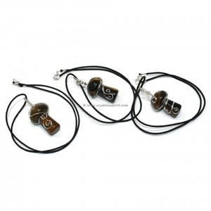 Alta calidad a granel al por mayor Ojo de tigre hongo colgante collar piedra semipreciosa artesanía Feng Shui amor tema cristal Natural - Product Image 1