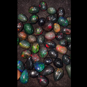 51 piezas de ópalo negro etíope natural 10mm - 14mm cabujón de pera ovalada 150 Cts lote Iroc ventas calidad cabina de piedras preciosas US $176 para todos - Product Image 4