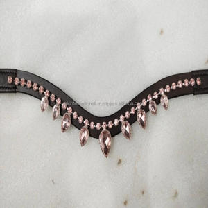 Bande de front de cheval en cuir noir personnalisé en forme de vague avec des cristaux décoratifs en or rose - Product Image 3