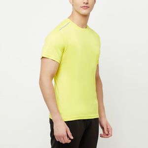 เสื้อยืดเข้ารูปแขนสั้นเสื้อกีฬาโพลีเอสเตอร์สุดเท่ห์ Dri 100% ปรับแต่งโลโก้เสื้อยืดสำหรับผู้ชาย - Product Image 3