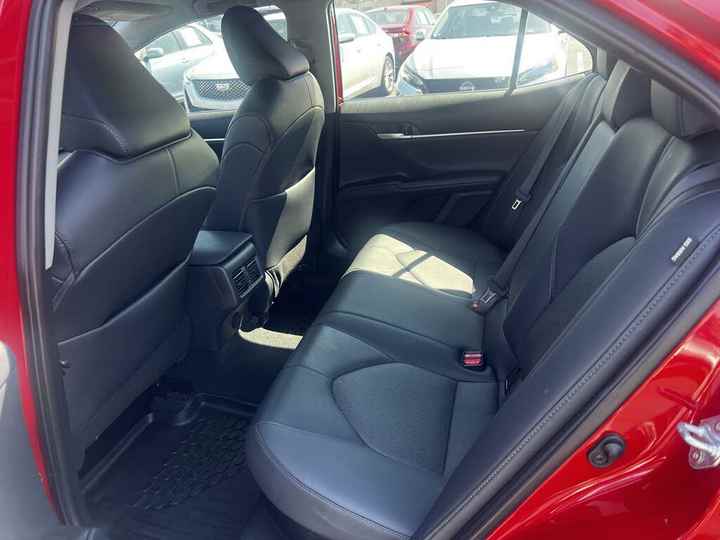 Toyota Camry 2023 Hybrid XLE FWD Dark Interior Leather Seats Rear Automatic Gearbox 4L Turbo Sedan Gasoline Engine For Sale