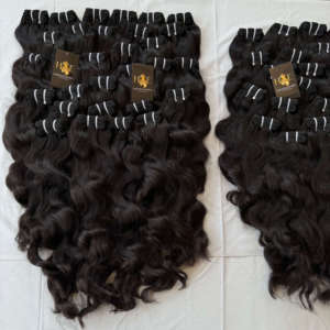 Lots de Cheveux Naturels Double Drawn Non Traités, Vente en Gros, Cheveux Humains Indiens Bruts Vierge, Cuticules Alignées, Cheveux Humains de Temple Indien - Product Image 2