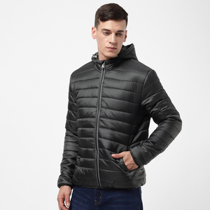 เสื้อแจ็คเก็ตพัฟเฟอร์ทรงบับเบิ้ล แขนยาว คอตั้ง สไตล์ไฮสตรีทสำหรับผู้ชาย ขายดี คุณภาพสูง ผลิตโดยผู้ผลิตเสื้อโค้ทมีฮู้ดสำหรับฤดูหนาว - Product Image 6