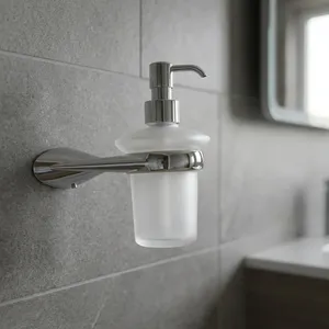 Distributeur en verre dépoli et métal chromé poli au design moderne pour toilettes d'hôtel, fonctionnalité durable et longue durée - Product Image 1