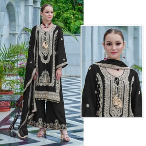Vêtements pakistanais à la mode avec broderie miroir travaillés ensemble de costumes Salwar Kameez pour une déclaration de mode quotidienne au meilleur prix - Product Image 1