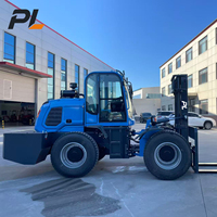 Chariot élévateur tout-terrain robuste de 6 tonnes, alimenté au diesel, pour les chantiers de construction et la manutention de marchandises en extérieur