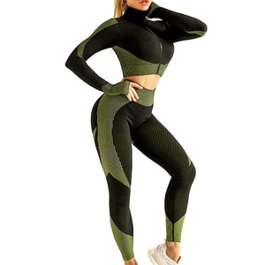 Survêtement de gymnastique personnalisable pour femmes, tissu à séchage rapide, coupe confortable, idéal pour le yoga, la salle de sport et le fitness, OEM/ODM disponible - Product Image 2