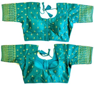 Blouse de créateur avec séquence lourde et fil, Jari Work - Product Image 5