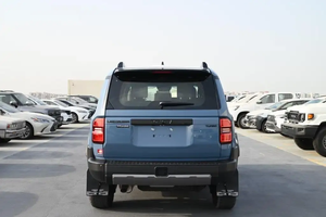 2024 L.C250 Ad Ve Ntu.re Première Édition 2.4L Turbo 5 Places Diesel Automatique SUV AWD Volant à Gauche Cuir - Product Image 3