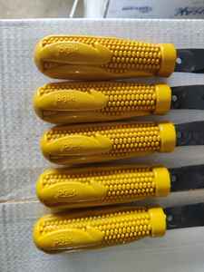 High Quality Shree Devam Agrico Agricultural Garden <b>Tools</b> Grass <b>Sickle</b> Oilstone 11" Blade Plastic Wood Handle Black Oxide/Zinc - Product Image 4