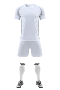 Maillots de football personnalisés pour enfants et tenues de sport pour clubs, kits de football avec impression par transfert thermique, uniformes de football respirants pour l'été - Product Image 3