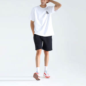 เสื้อยืดโอเวอร์ไซส์ลำลองผู้ชาย ผ้าเนื้อนุ่ม ทรงหลวม ทันสมัย ใส่ได้ทุกวัน เสื้อยืดโอเวอร์ไซส์ผู้ชาย - Product Image 3