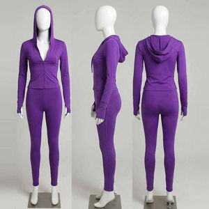 Ensemble personnalisé pour femme : survêtement deux pièces basique avec sweat à capuche, veste zippée et pantalon évasé, coupe ajustée, style jogging - Product Image 2