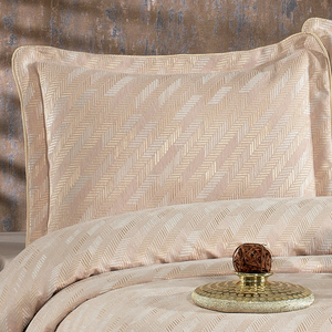 Ensemble de couvre-lit de luxe personnalisé Guzide Julia Gold 4 pièces, 100% chenille, tissé organique, rayé, lavable, anti-acariens - Product Image 2