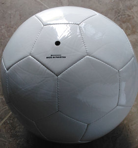 Balón de Fútbol de PVC Blanco Cosido a Máquina para Niños, Jóvenes y Adultos, para Prácticas de Fútbol - Product Image 1