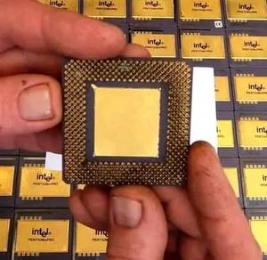 High-Grade Ceramic CPU <b>Scrap</b> Intel Pentium <b>Processor</b> Gold Used ceramic cpu <b>scrap</b> for sale lot - Product Image 1