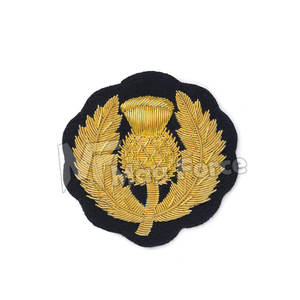 Insignias bordadas a mano hechas en fábrica 2023 Mejor precio de venta Insignias bordadas a mano - Product Image 2