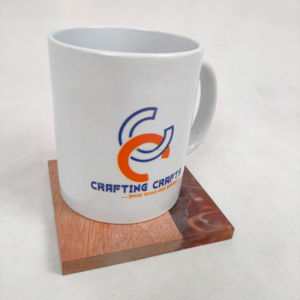 Juego de Posavasos de Resina Epoxi y Madera de Alta Calidad, Diseño Cuadrado Decorativo con Efecto Océano, Acabado en Color Personalizable, Tapetes para Hotel - Product Image 1