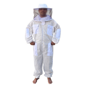 Traje de Apicultura de Algodón de Alta Calidad Hecho a Medida, Mangas Largas, Ventilación, Protección Anticorte, Hecho en Pakistán, Servicio OEM Disponible - Product Image 2