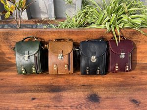 Nuevo bolso cruzado de cuero de vaca genuino con varios compartimentos y soporte para teléfono celular bolsos de cuero cosidos a mano para Unisex - Product Image 4