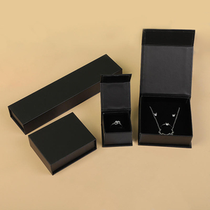 Boîtes cadeaux en carton de luxe avec fermoir magnétique et logo personnalisé pour bijoux, bagues et colliers, vente en gros d'usine en vrac - Product Image 5