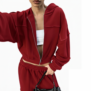 Ensemble de survêtement décontracté à capuche doux de haute qualité en gros, vêtements de yoga pour femmes, logo personnalisé, vêtements de sport de fitness, surdimensionné, course à pied - Product Image 3