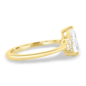 Bijoux en diamants de laboratoire certifiés en or jaune massif 18 carats Designer de luxe à la mode Ensemble de broches taillées en poire Bagues pour femmes à 3 griffes - Product Image 2