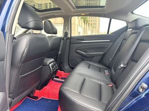 Auto Usado 2019, Sedán Chino con Volante a la Izquierda, Transmisión Automática, Asientos de Cuero, Cámara Trasera, Llantas R17, Teana V, Emisión - Product Image 2
