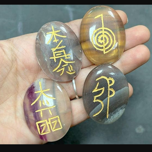 Usui Reiki Arco Iris fluorita cristal con Usui Reiki conjunto de símbolos piedra Natural curación Usui cristal Reiki piedra preciosa al por mayor - Product Image 5