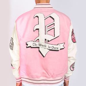 แจ็กเก็ตเบสบอลสีชมพูสำหรับผู้ชายเสื้อเบสบอลแขนหนังปักลายกำมะหยี่ออกแบบได้ตามต้องการ - Product Image 4