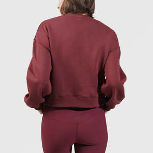 Sudadera Deportiva Borgoña con Cuello Redondo para Mujer, Corte Holgado, 77% Algodón, 23% Poliéster Reciclado, Estilo Casual, Cálida para Invierno - Product Image 6