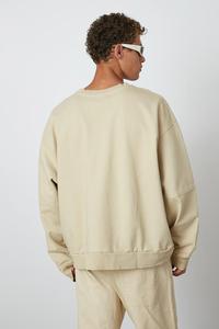 Sweat-shirt beige surdimensionné en gros avec logo personnalisé pour hommes, 100% coton, haute qualité GSM, streetwear - Product Image 2