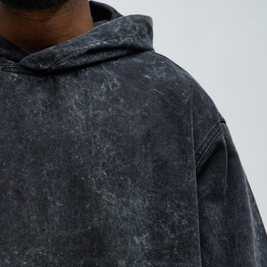 เสื้อฮู้ดดี้สีดำแบบย้อมสีเอซิดคุณภาพสูง ทรงหลวม ไหล่ตก ผ้าถักหนานุ่ม ไซส์ใหญ่ แฟชั่นฤดูใบไม้ร่วงและฤดูหนาว แบรนด์ทันสมัย - Product Image 2